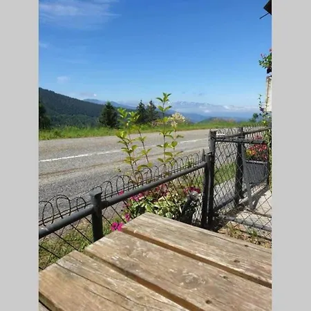 Maison Au Sommet Des Montagnes